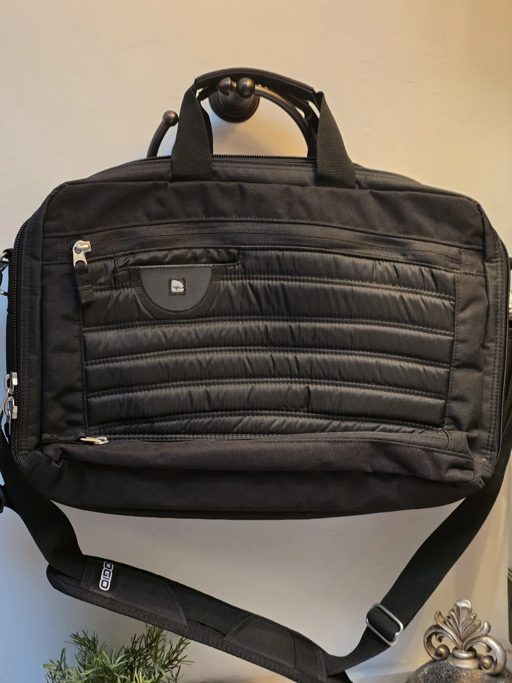 OGIO Tek Spec Black and Gray Laptop Messenger Crossbody Briefcase Bag. NWT
